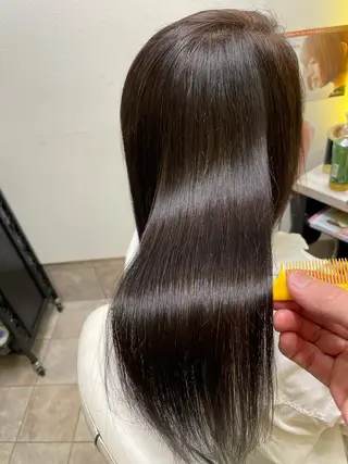 ロング Skyspa straight&digital所属・渡邉 信一のヘアスタイル