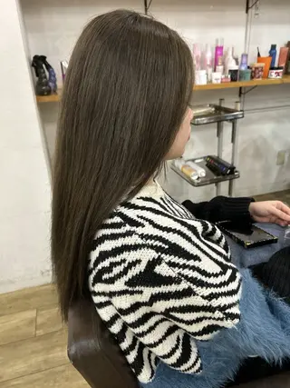 ロング カラー 【アトレ藤沢】矢野 素子のヘアスタイル