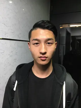 ショート メンズ 牧 颯斗のヘアスタイル