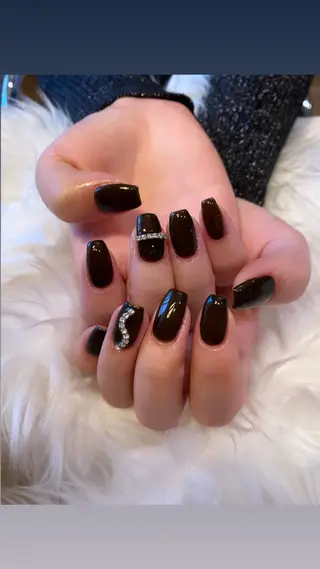 ネイル crystal ⭐︎ colorのネイルデザイン