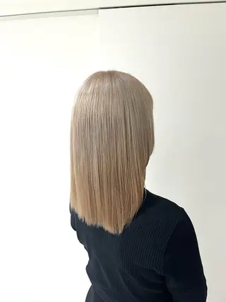 セミロング カラー イロアイヘアー Renのヘアスタイル