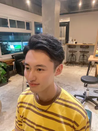 ショート glowm店長 加藤翔太のヘアスタイル