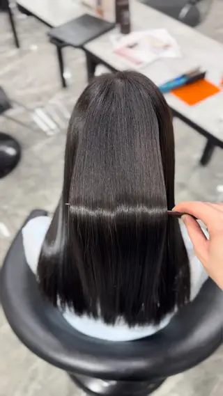 ロング りきと🦋河原町 縮毛矯正/艶カラーのヘアスタイル