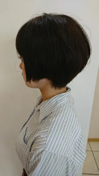 ショート 齋藤 愛美のヘアスタイル