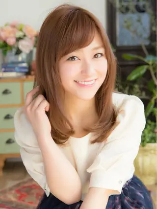セミロング カラー パーマ クボキ サヤのヘアスタイル