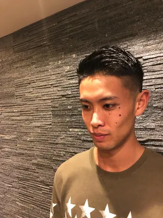 ショート メンズ 牧 颯斗のヘアスタイル
