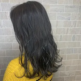 セミロング 齋藤 樹里のヘアスタイル