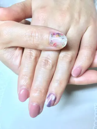 ネイル 新宿ネイルサロン ジェミディローサのネイルデザイン