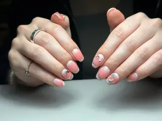 ネイル Eveネイル チップスカルプ専門店のネイルデザイン