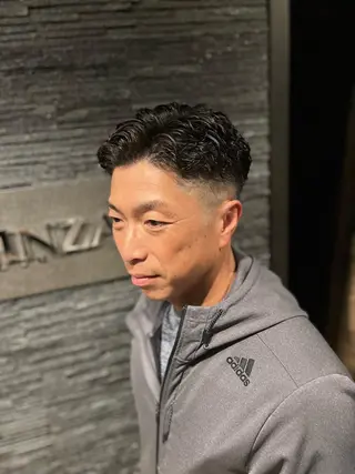 ショート 寺本 竜也のヘアスタイル