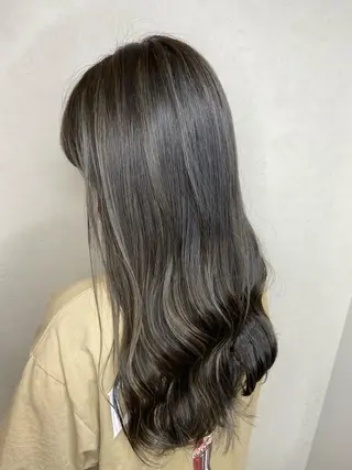 ロング カラー HEARTS和田 ひかりのヘアスタイル