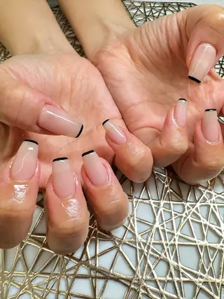 ネイル WHITELY みどりのネイルデザイン