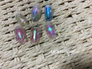 ショート カラー ネイル Le’a NailSalonのネイルデザイン