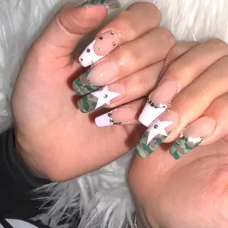 ネイル LaLa Peach 崎原のネイルデザイン