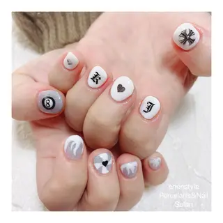 ショート ネイル 👑enen style👑のネイルデザイン