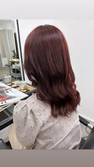 セミロング カラー ﾖｼﾀﾞ ﾕｶのヘアスタイル
