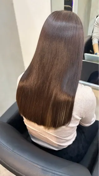 ロング 髪質改善 安田萌吾のヘアスタイル