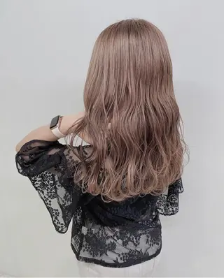 ミディアム サロウィン新宿三丁目East所属・顔周りレイヤー/新宿 /モテ艶カラー/航介のヘアスタイル