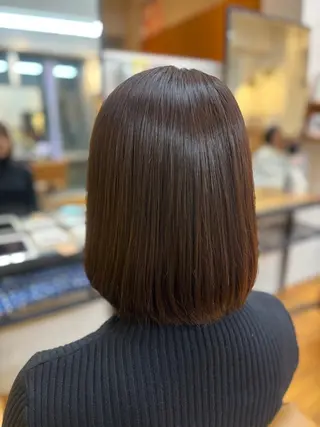 ミディアム カラー カネコ ナナミのヘアスタイル