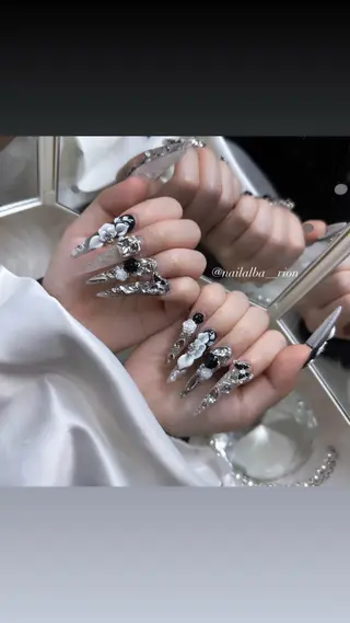 ネイル 加納 莉音のネイルデザイン