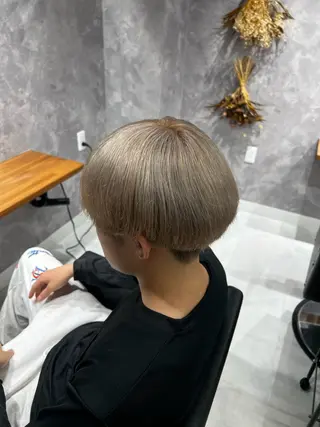 カラー メンズ 萩原 一葉のヘアスタイル