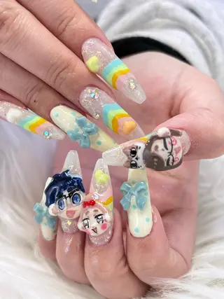 ネイル さゆり￤推しキャラ ￤ロングネイル🩷のネイルデザイン