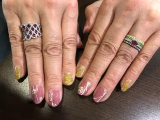 ネイル 大和田 美貴のネイルデザイン