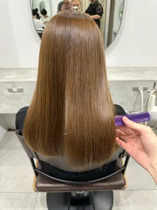 ロング カラー シガ ミクトのヘアスタイル