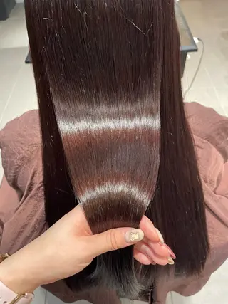 ロング カラー 茂木 結希のヘアスタイル