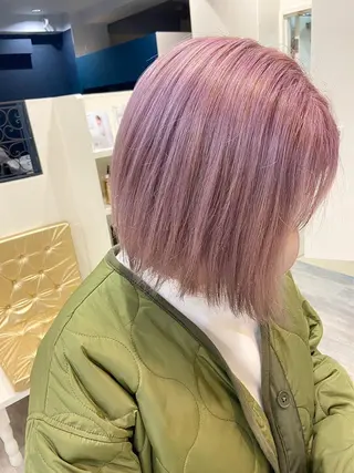 ショート カラー ワタナベ リリコのヘアスタイル