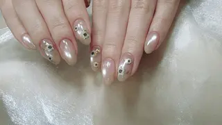 ネイル Flower nailのネイルデザイン