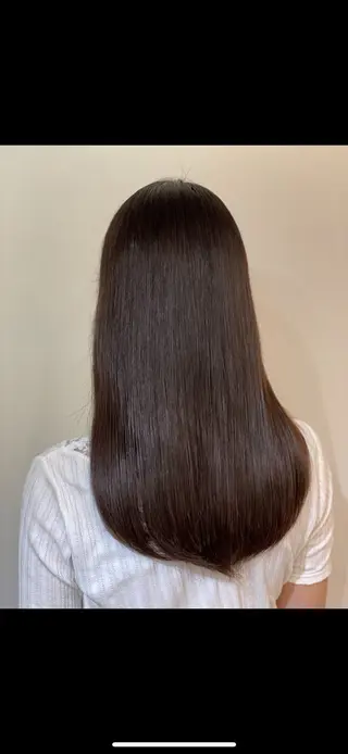 ロング 美髪矯正・ブリーチ 矯正🫧秋元ゆたかのヘアスタイル
