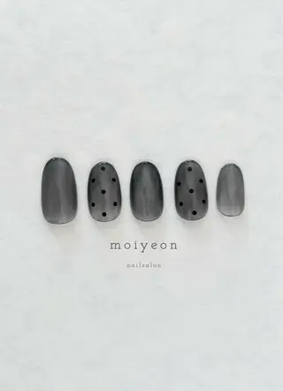ネイル moiyeon🕊️ ｲﾁｶﾜｻｷｺのネイルデザイン
