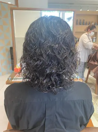 ミディアム カラー パーマ ヘアアレンジ メンズ メンズパーマの巨匠 鈴木純のヘアスタイル