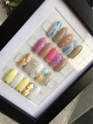 ネイル Elio 国泰寺のネイルデザイン