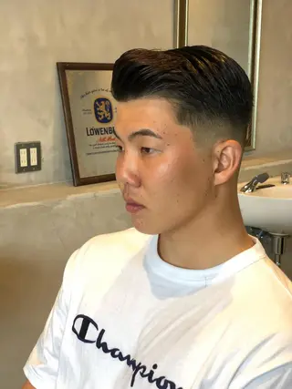 ショート メンズ BARBER SHOP FOURSEASON所属・OHNISH RYUSEIのヘアスタイル