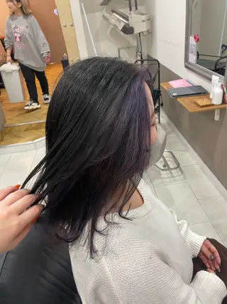 カラー 艶髪🥣透明感カラー 🫧前田奈津実のヘアスタイル