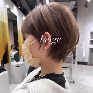 ショート カラー DAIKIベージュ 🍂レイヤーカットのヘアスタイル