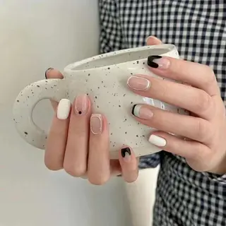 ネイル VIVIAN リサのネイルデザイン