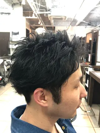 メンズ カ レラのヘアスタイル