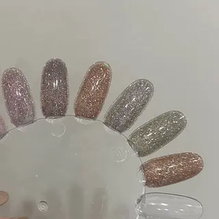 ネイル ririka 🍀のネイルデザイン