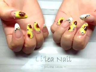 ネイル Li'leaNail AINAのネイルデザイン