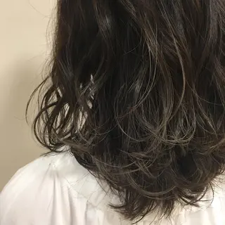 セミロング カラー ヘアアレンジ 【Sweep】おじま のぞみのヘアスタイル