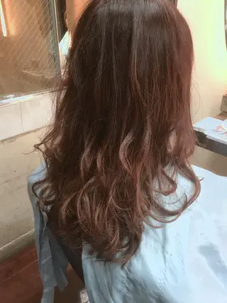 セミロング 髪質改善×レイヤー 高嶋のヘアスタイル