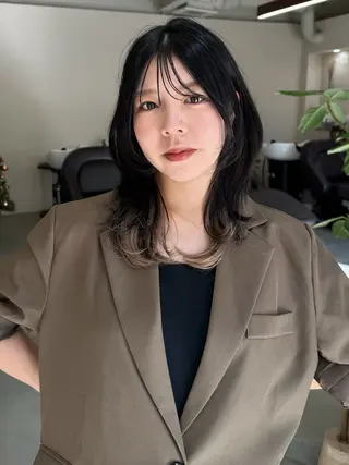 ミディアム カラー ハイトーン×似合わせ 🌱中川慎之介のヘアスタイル