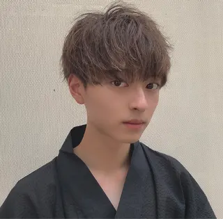 メンズ ハイトーン職人 ♡中島凱人のヘアスタイル