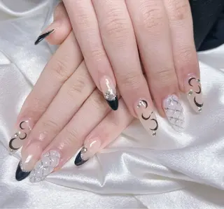 ネイル コウ ヨウのネイルデザイン