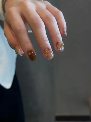 ショート カラー パーマ ヘアアレンジ メンズ キッズ ネイル マツエク・マツパ アイブロウ ar. harajukuのネイルデザイン