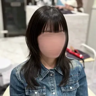 ミディアム navi/レイヤー ハッシュカット/愛華のヘアスタイル