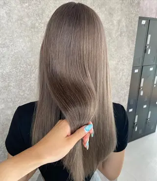 ロング カラー UNDER vr 【アンダーバー】のヘアスタイル